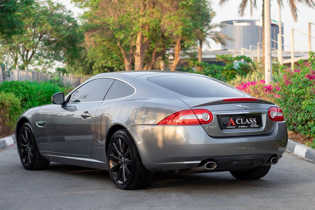 جاكوار XK Engine: 5.0L V8 | Power: 385 HP @ 6,500 RPM | Torque: 380 lb-ft @ 3,500 RPM