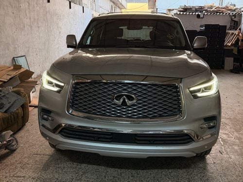 Infiniti QX80