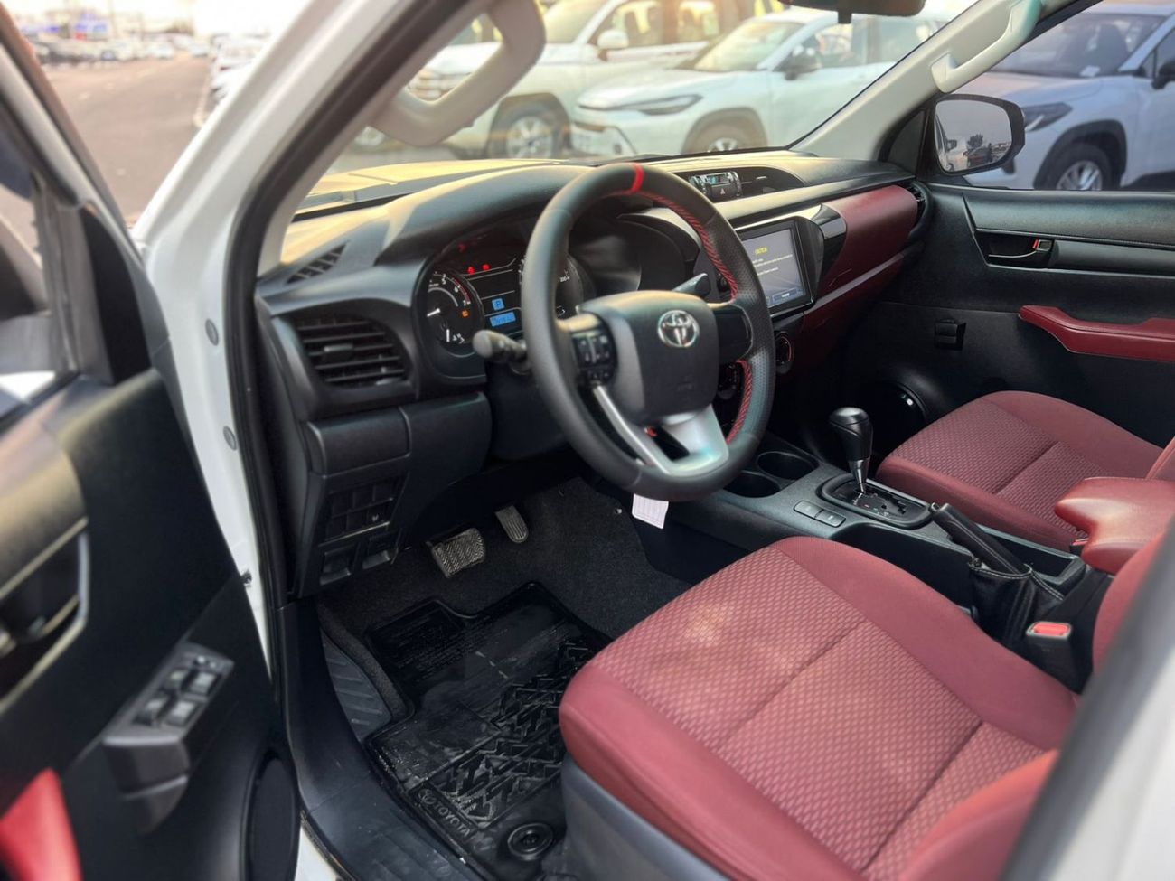 Toyota Hilux GR SPORT LHD 2.7L Petrol Automatic 4WD 6-Cylinders 5 Seats 4 Doors