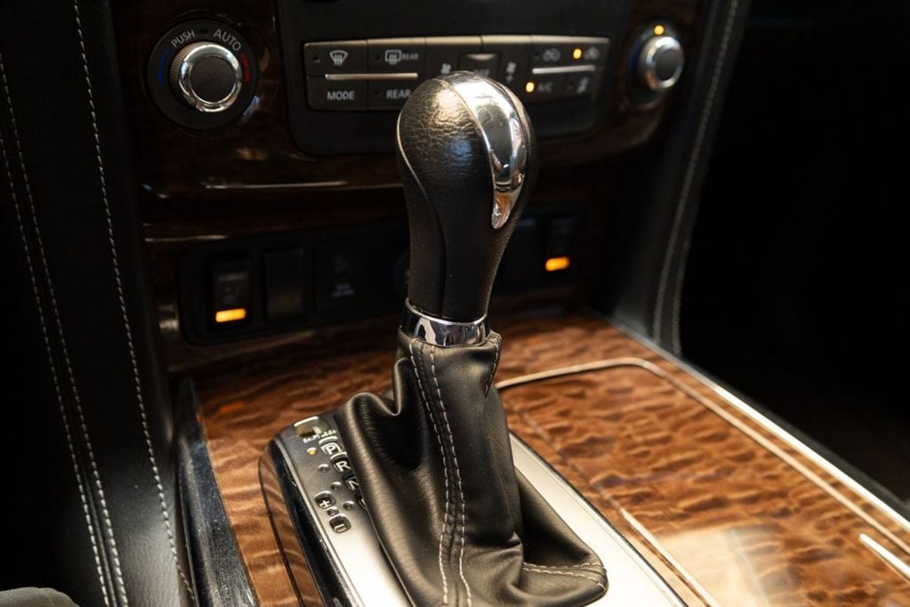 Nissan Armada Nissan Armada Nismo Kit 2019 American Specs under Warranty with Flexible Down-Payment.