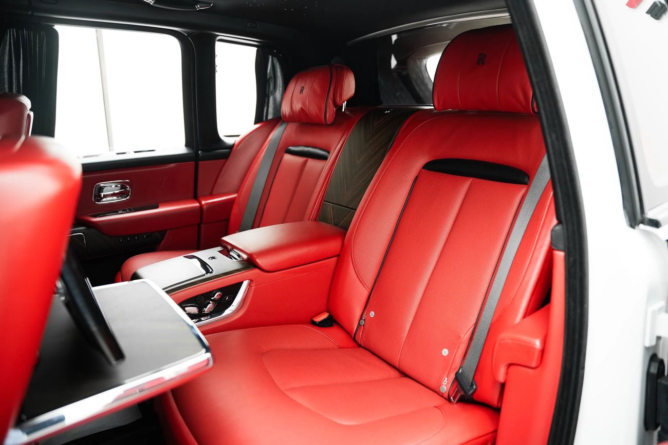 Rolls Royce Cullinan STD