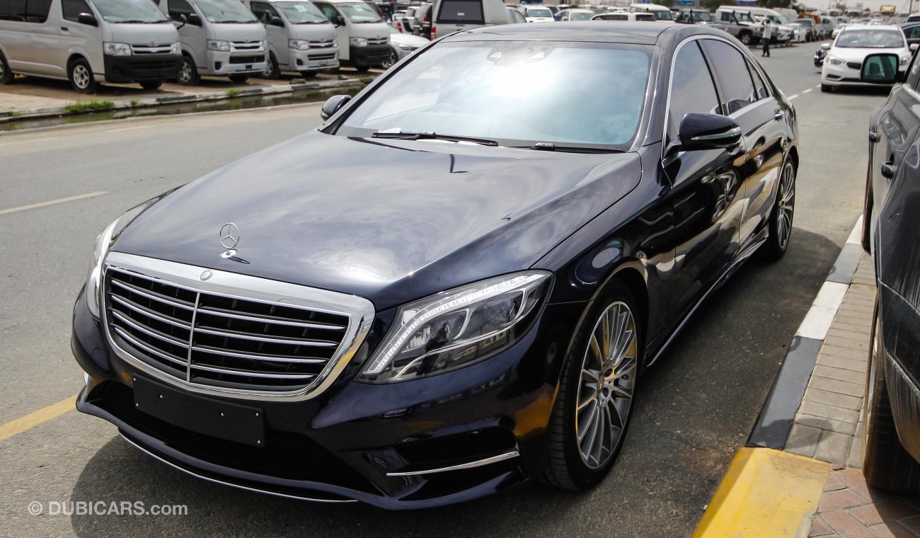 Mercedes-Benz S 500 Right Hand Drive