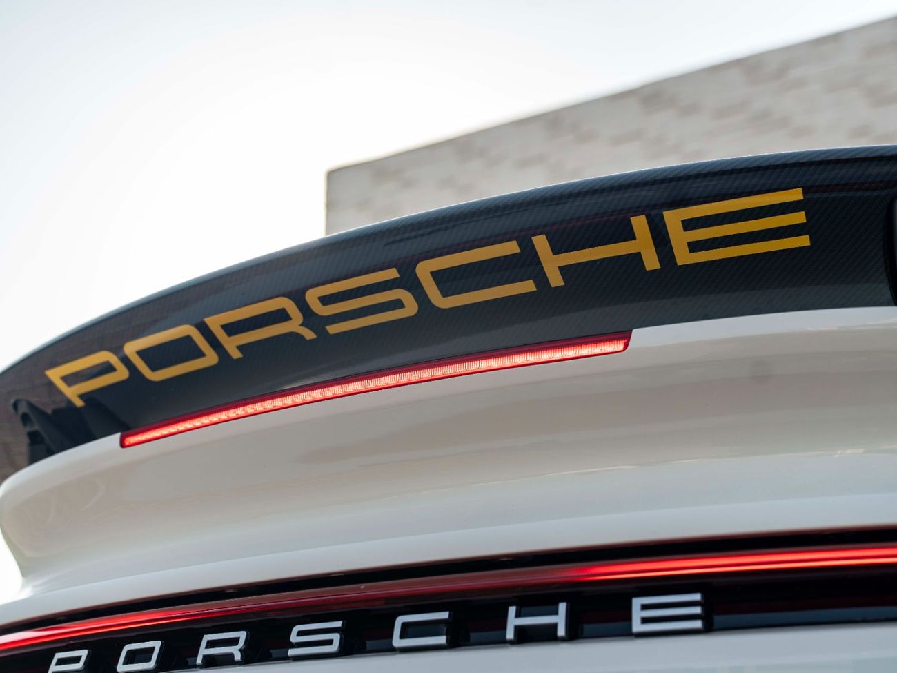 Porsche 911 Turbo S 3.8L (640 HP) Coupe