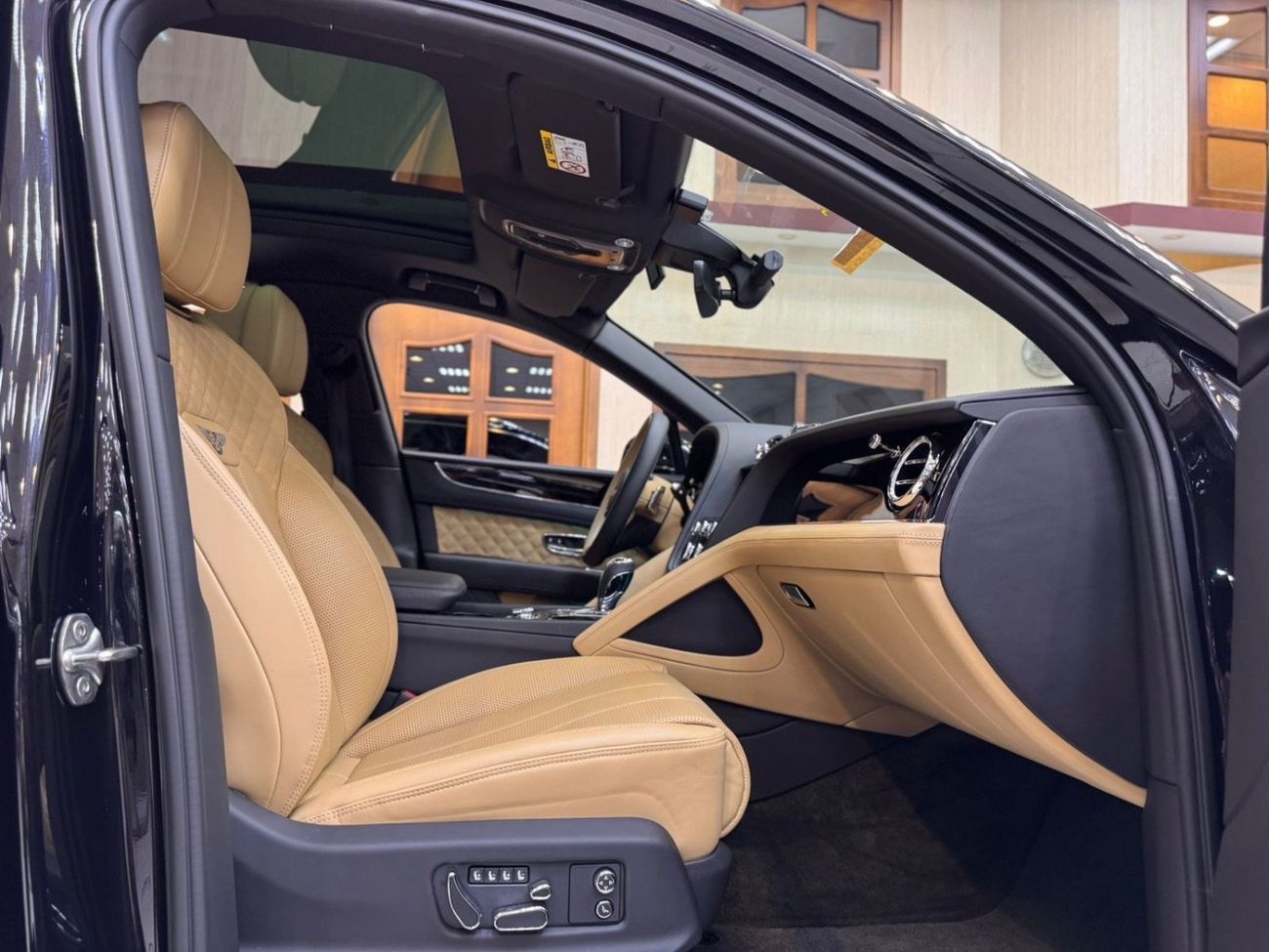 بنتلي بينتايجا  Bentayga 4.0T