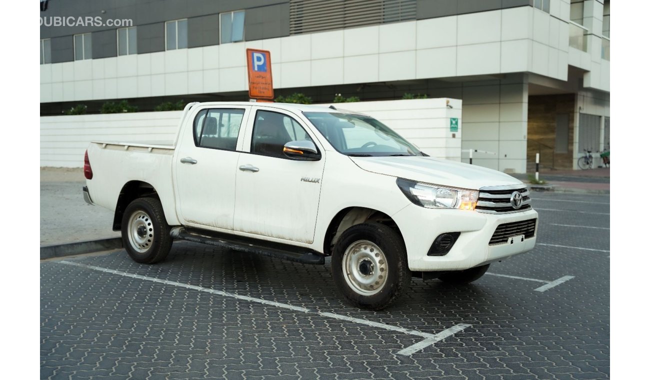 Toyota Hilux 2.7 PETROL GCC MODEL 2022 WITH POWER WINDOWS FOR EXPORT ONLY