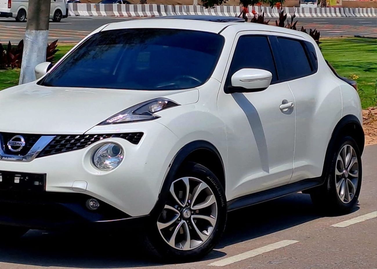 Nissan Juke SL 750x36-Monthly l GCC l Sunroof, Cruise, Camera l Accident Free