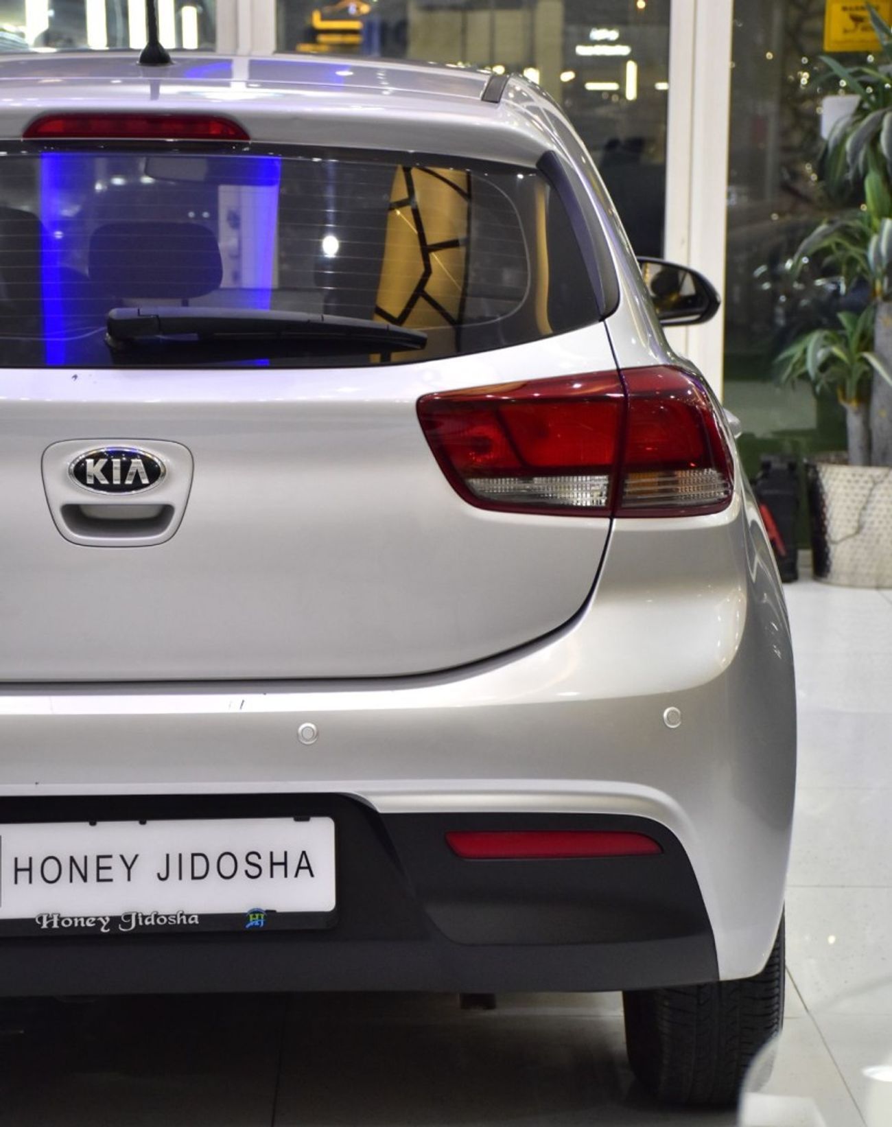 كيا ريو EXCELLENT DEAL for our KIA Rio ( 2018 Model ) in Silver Color GCC Specs