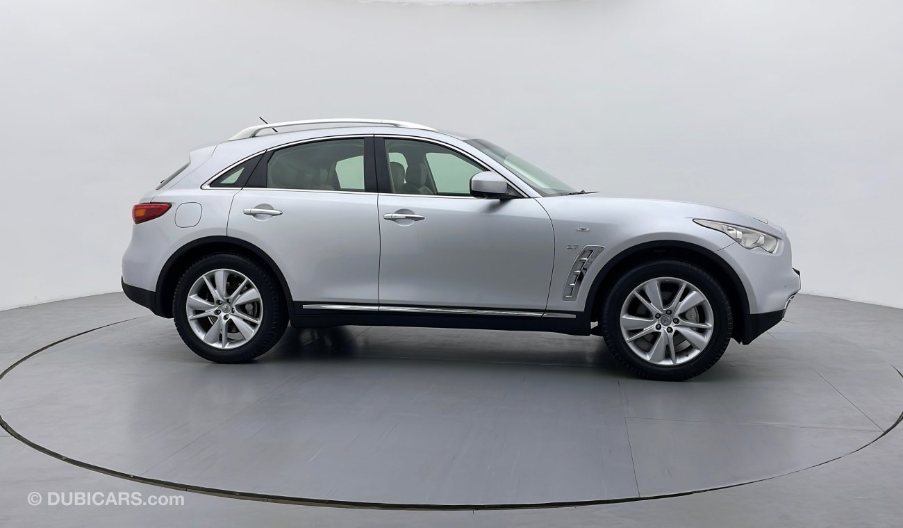 Infiniti QX70 3.7