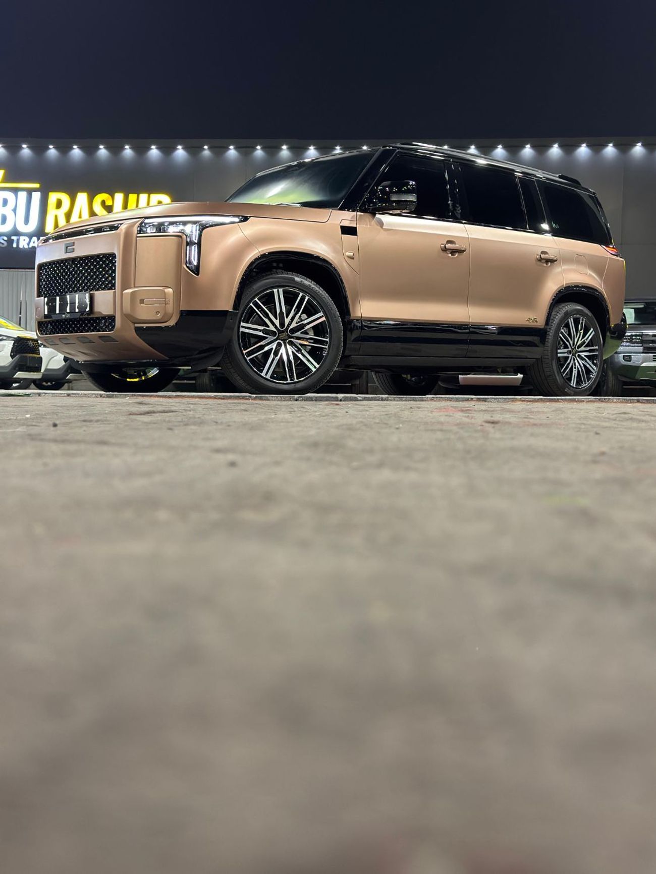 روكس أداماس