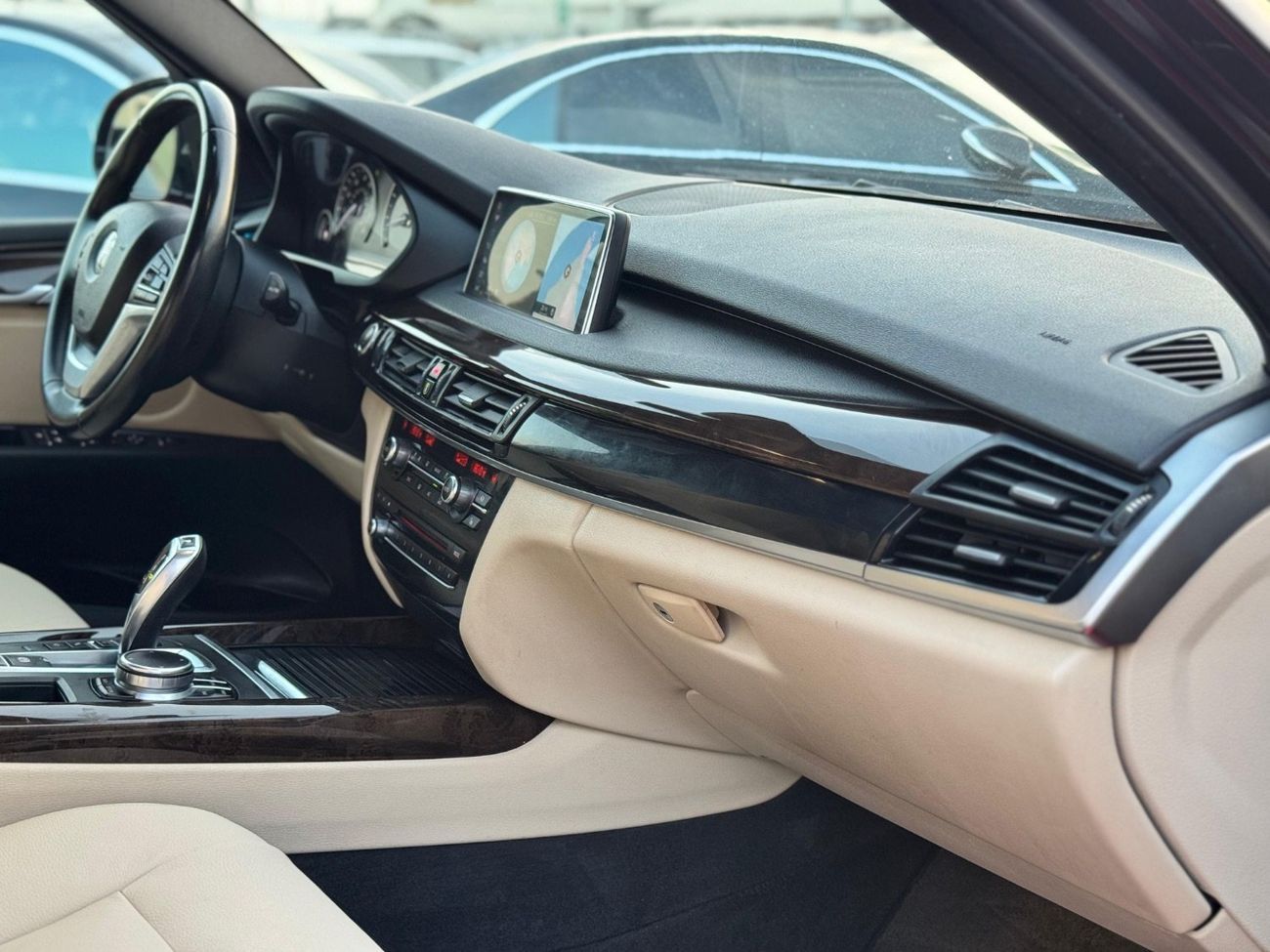 BMW X5 40i Luxury 3.0L