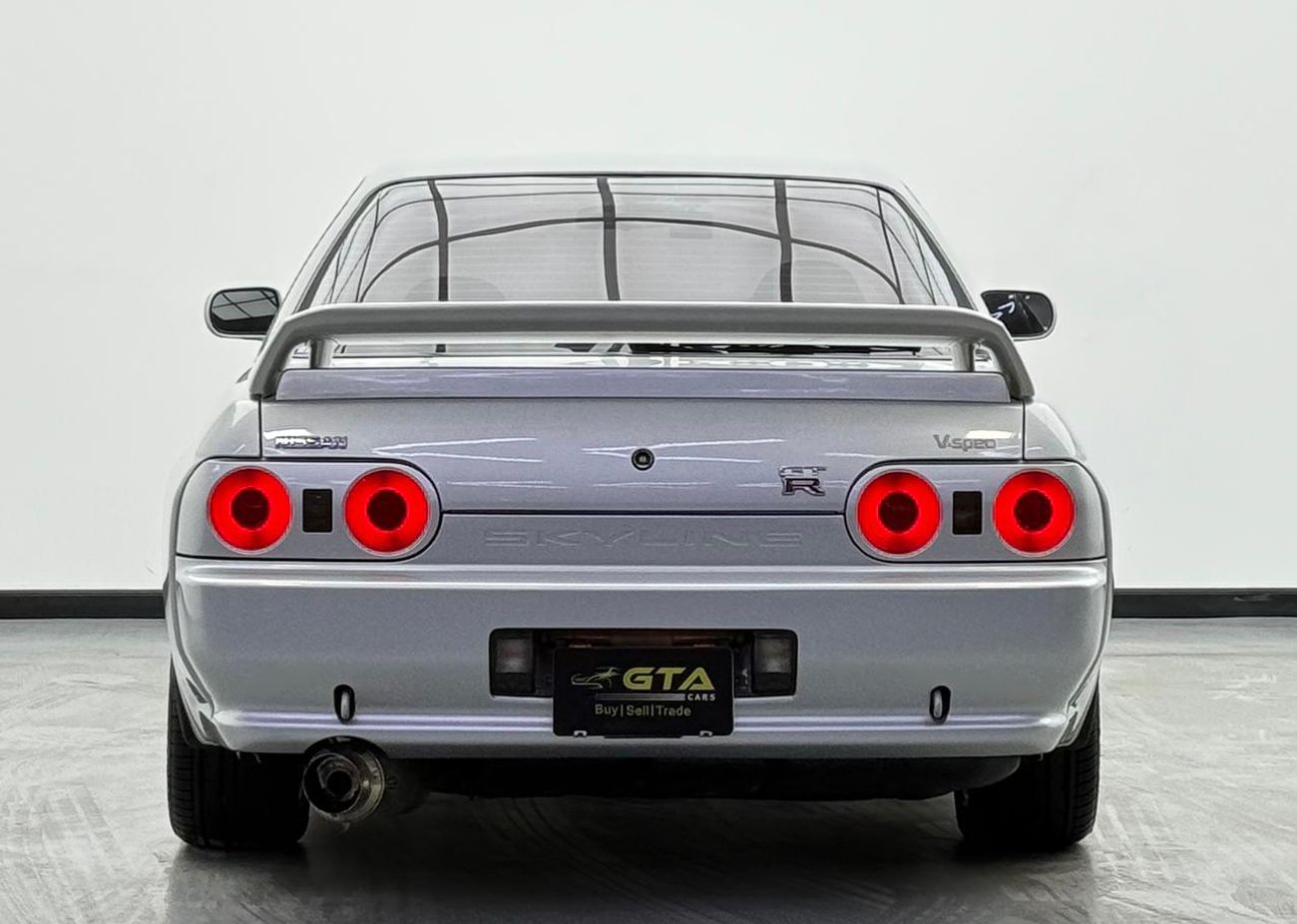 Nissan Skyline 1993 Nissan Skyline GT-R ,Full Service history ,Excellent Condition ,GCC