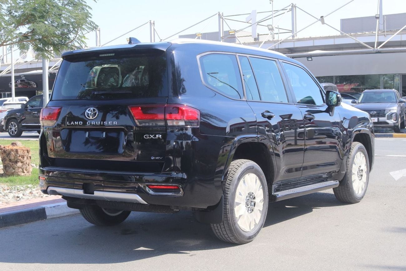 Toyota Fortuner 2026 Model Toyota Land Cruiser (LC300) GXR, 3.5L Hybrid 4WD 10A/T