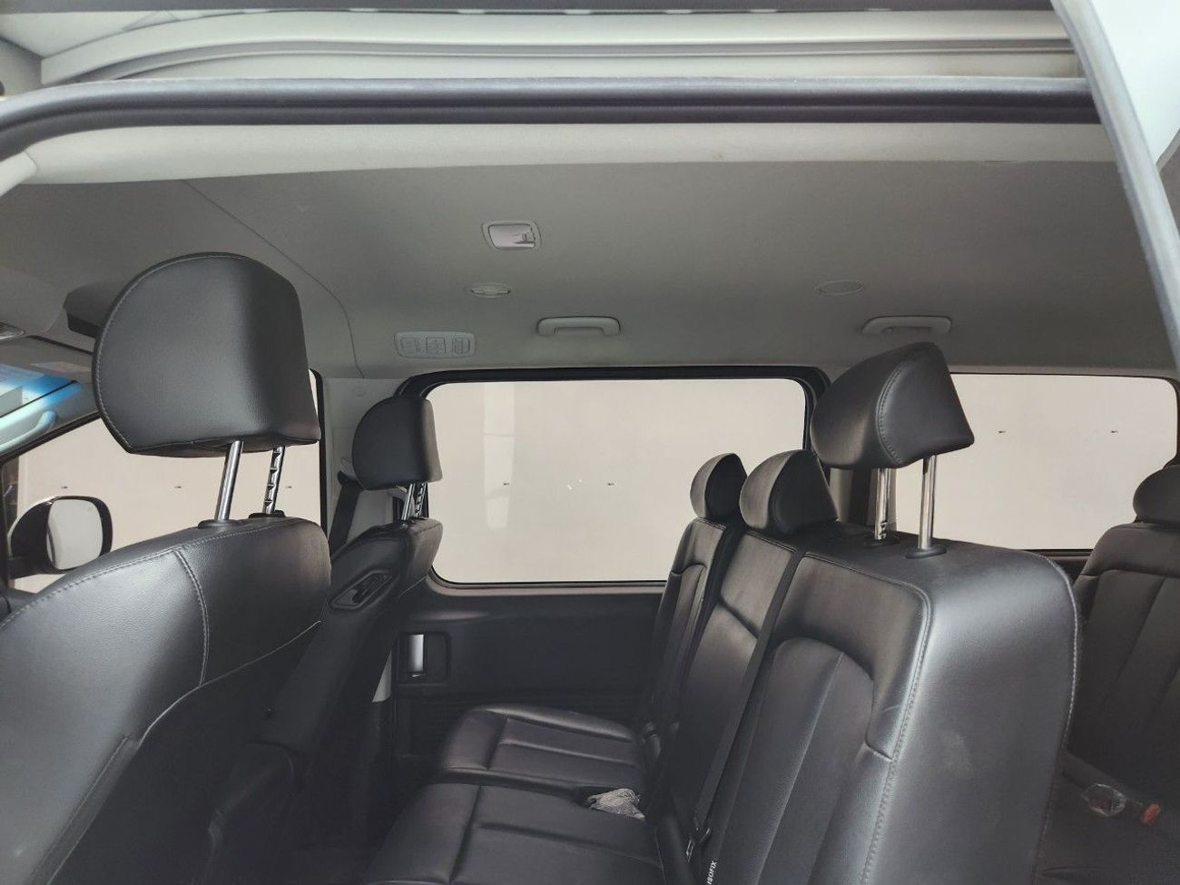 Hyundai Staria 2022 HYUNDAI STARIA (D) 2.2 Tourer 9seat Modern