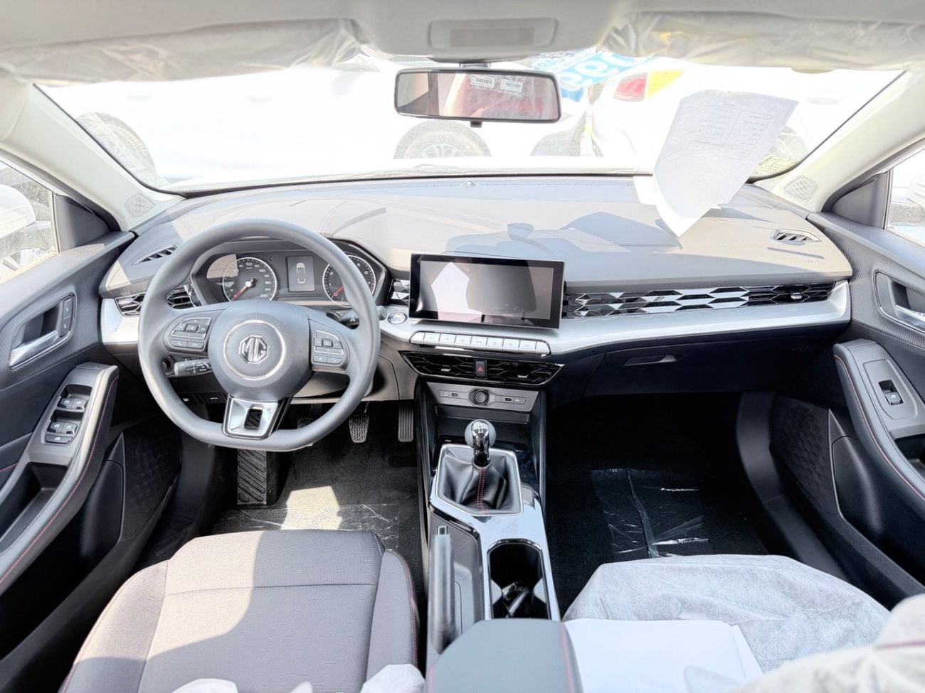 MG 5 MG 5 1.5L – A modern and fuel-efficient saloon