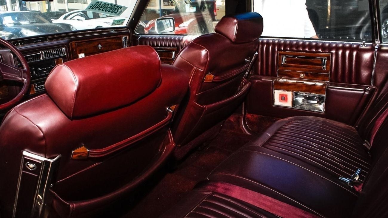 كاديلاك بروجهام 5.0 L