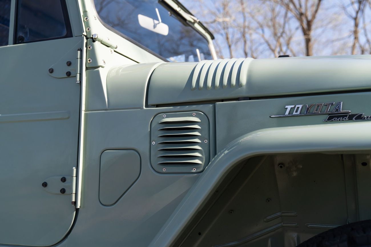 Toyota FJ Cruiser LS3 Swap, 5 Speed Manual, Restomod