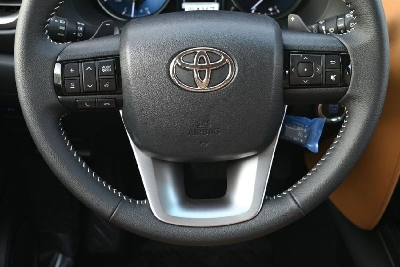 Toyota Fortuner VXR 2026