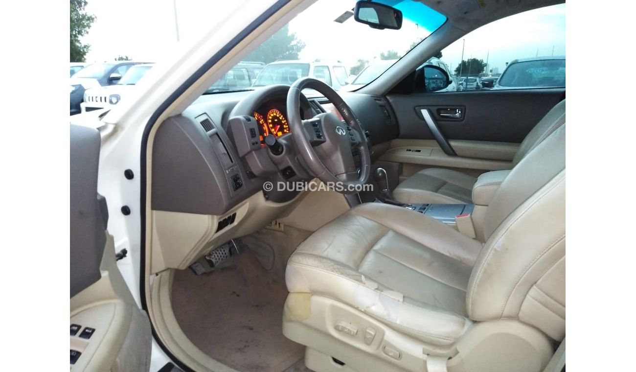 Infiniti FX35 FULL OPTION USED 2008 MODEL