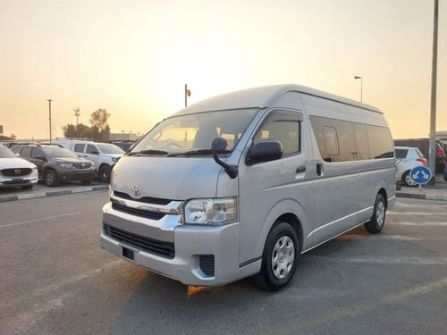 تويوتا هاياس TOYOTA HIACE VAN RHD 2015 MODEL 3.0 L DIESEL AUTOMATIC(PM15202)