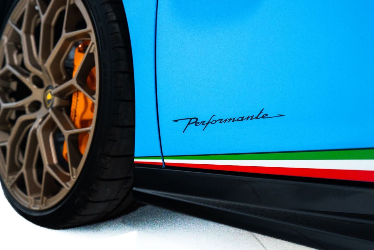 Lamborghini Huracan HURACAN PERFORMANTE LP 640- 4 | VERY LOW MILEAGE | FORGED CARBON INT AND EXT | FULL OPTIONS