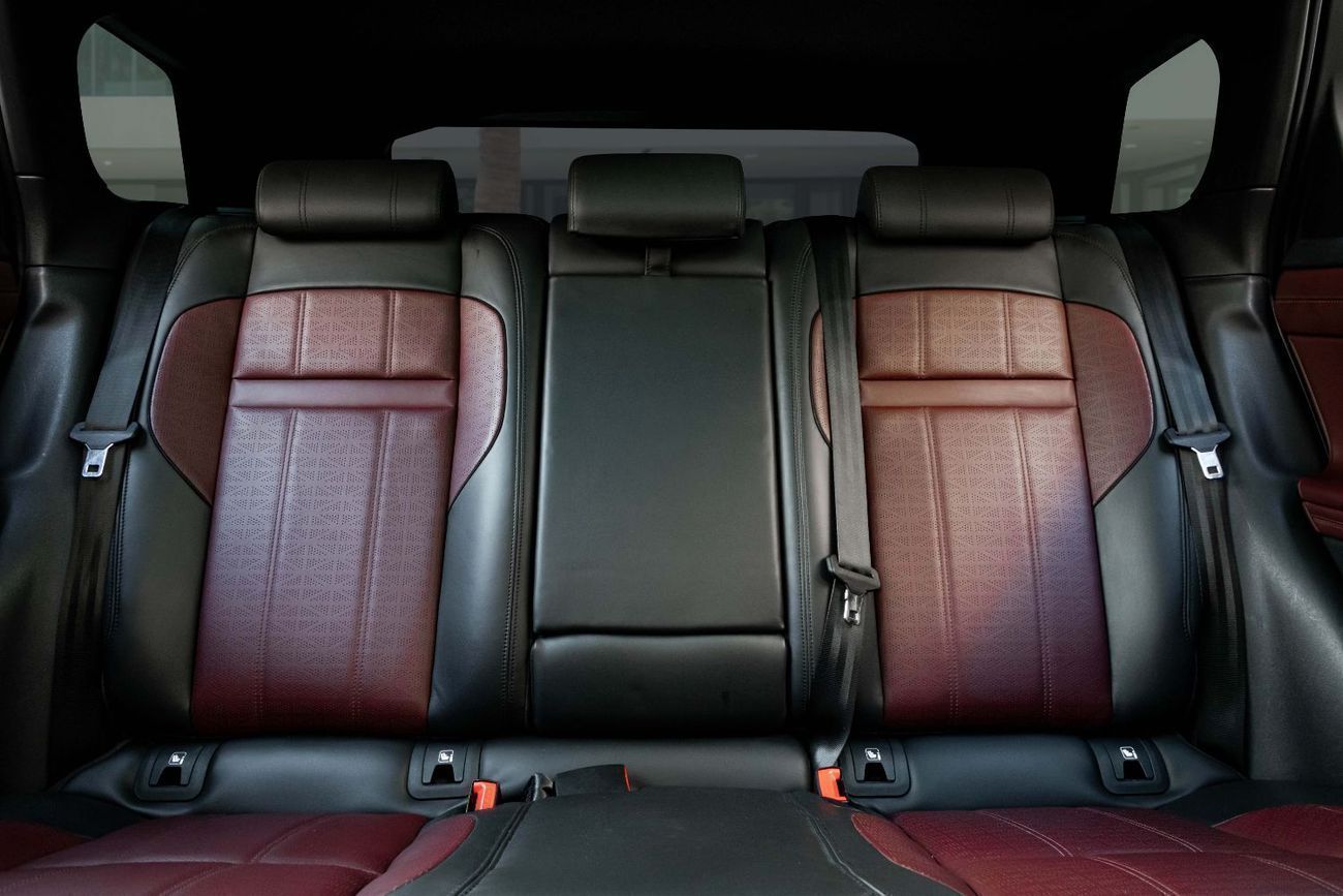 Land Rover Range Rover Evoque EVOQUE R-DYNAMIC HSE P300 | 2,546 P.M | 0% Downpayment | FULL AGENCY HISTORY