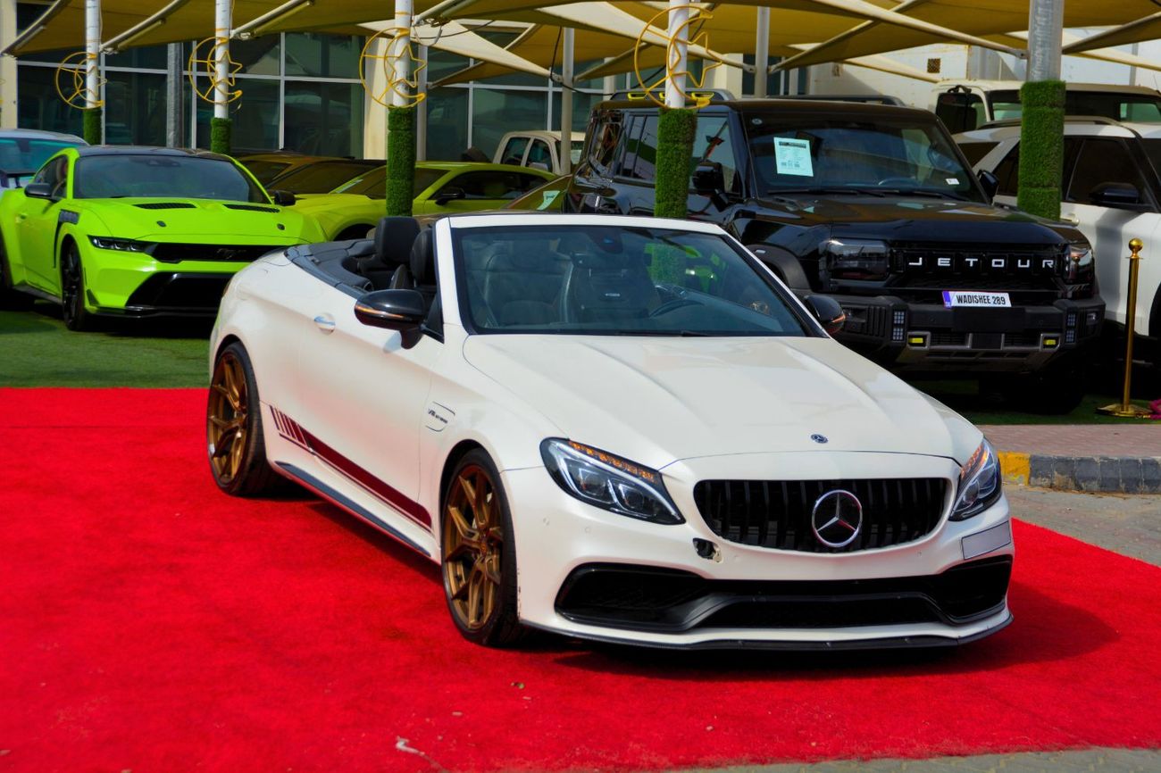 Mercedes-Benz C 63 AMG Std 4.0L Coupe