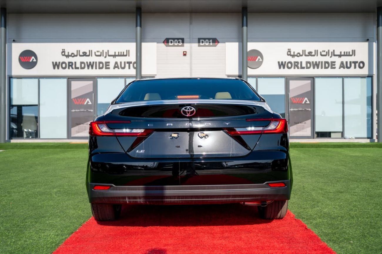 تويوتا كامري LE