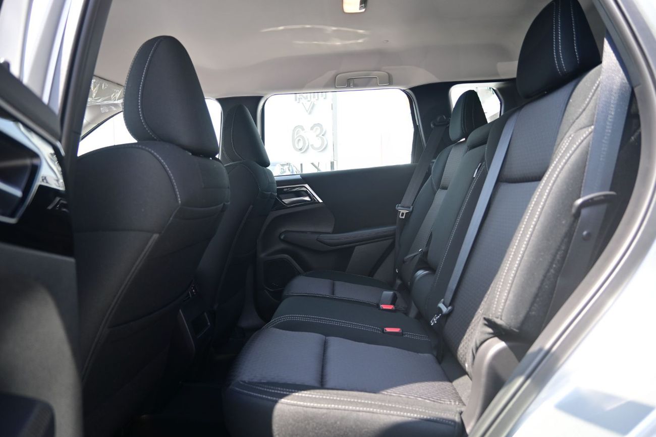 Mitsubishi Outlander Mitsubishi Outlander Hi-Line 2.5L Petrol 4WD, Model 2025, Color Silver