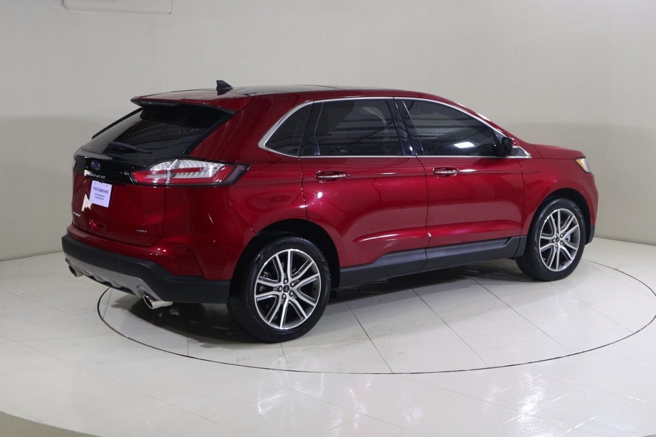 Ford Edge TITANIUM STN323 / FREE INSURANCE + REGISTRATION / AL TAYER MOTORS AL QOUZ SHOWROOM