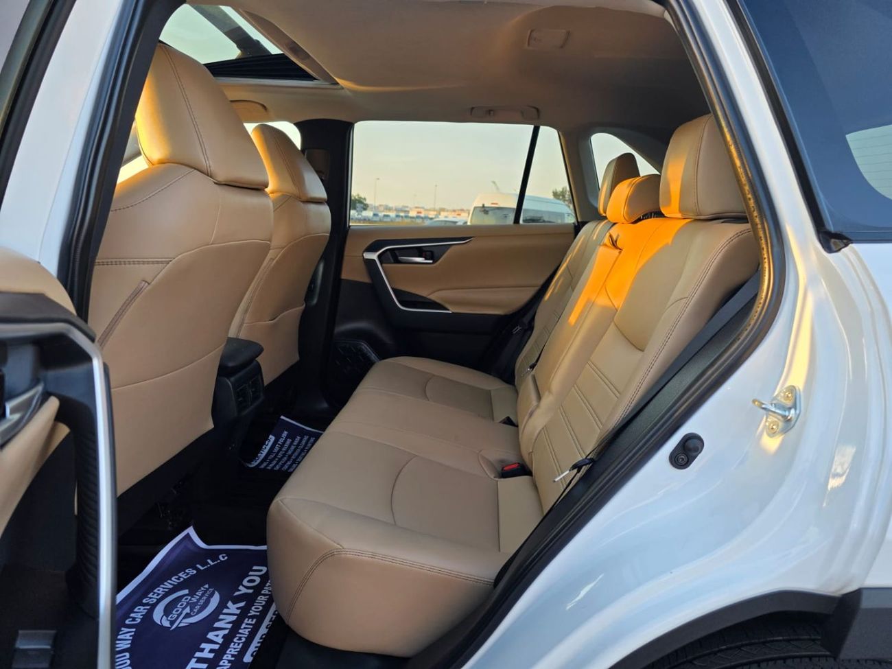 تويوتا راف ٤ 2.5L XLE (Premium)