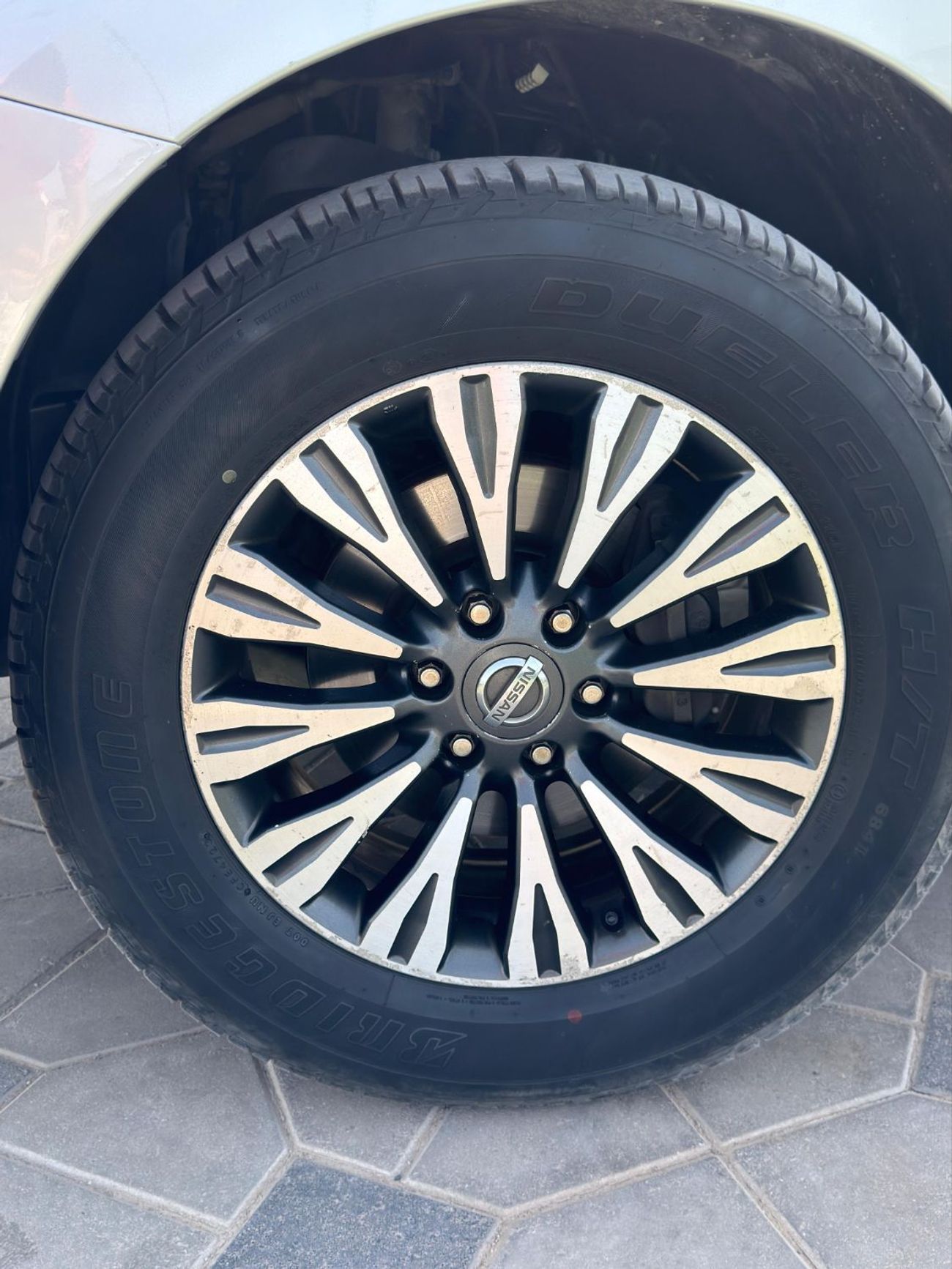 Nissan Patrol LE Titanium 5.6L