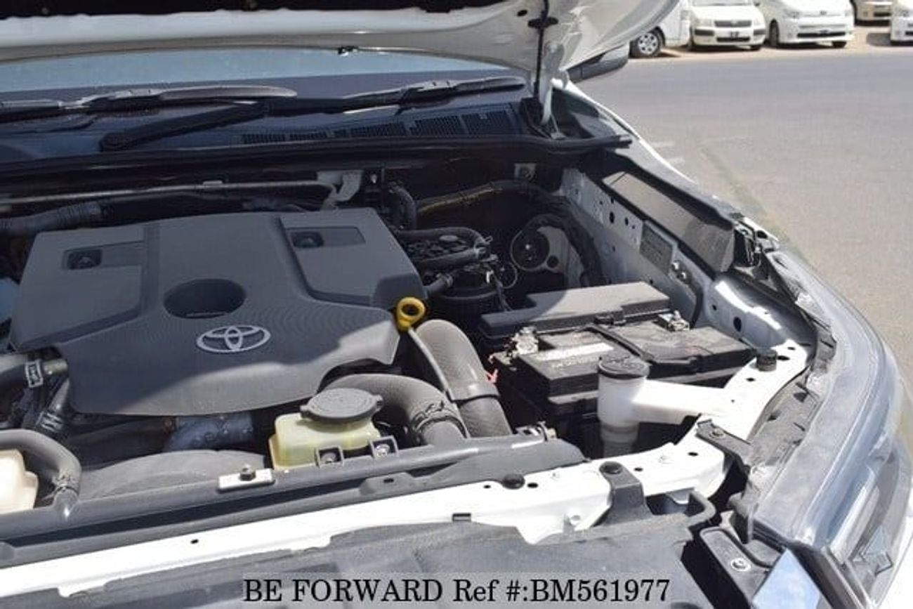 تويوتا هيلوكس TOYOTA HILUX DOUBLE CABIN SR5 TURBO D4D