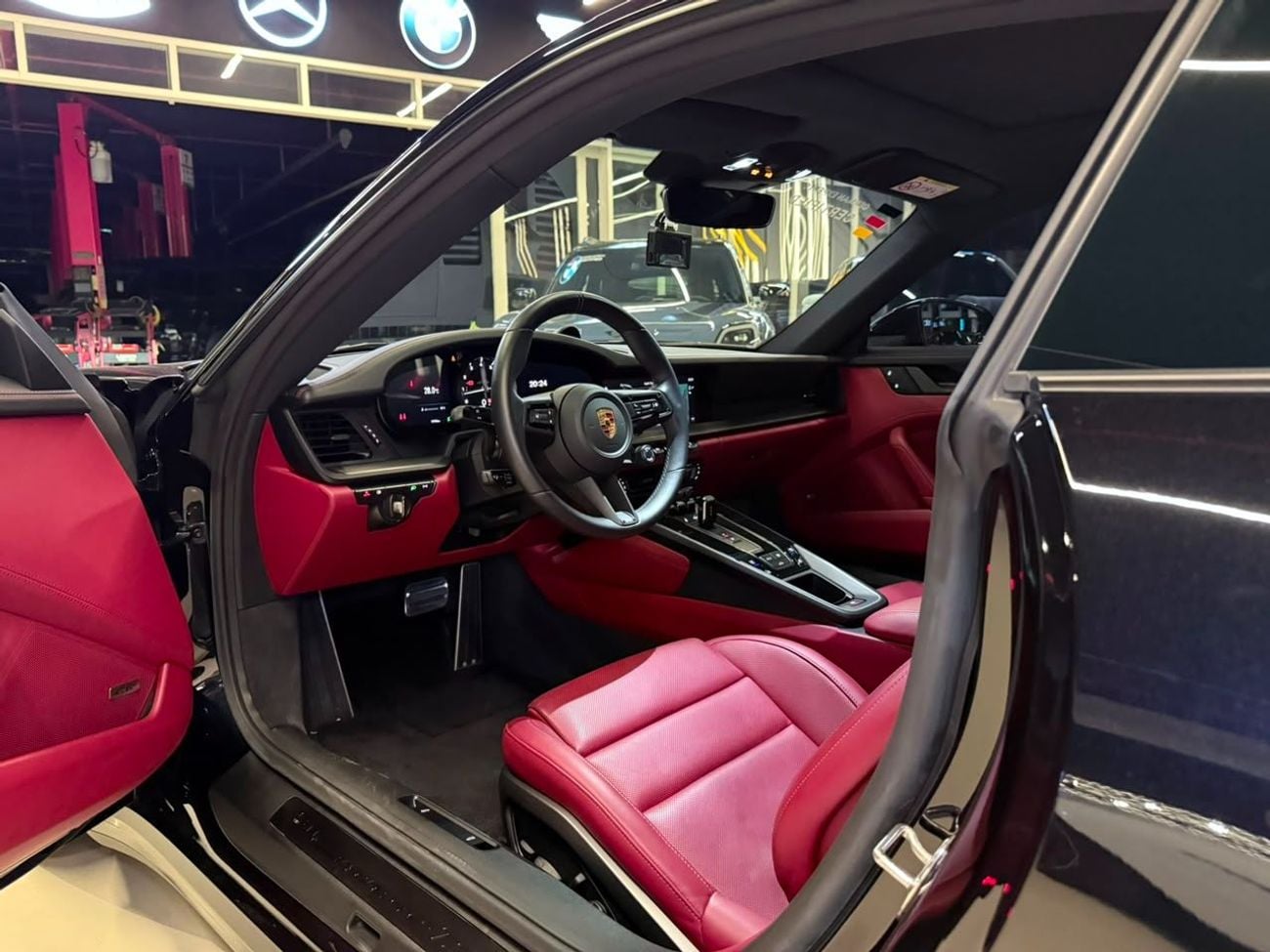 Porsche 911 CARRERA 4GTS 2024 Carrera 4 GTS | Dealer Warranty till 11/27 | Perfect Condition