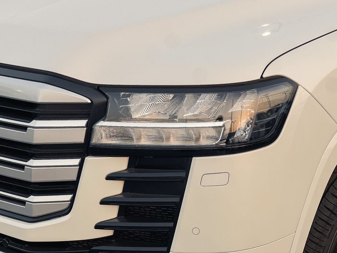 Toyota Land Cruiser EXPORT ONLY - TOYOTA LC300 GXR 3.5L (Saudi Arabian Specification)