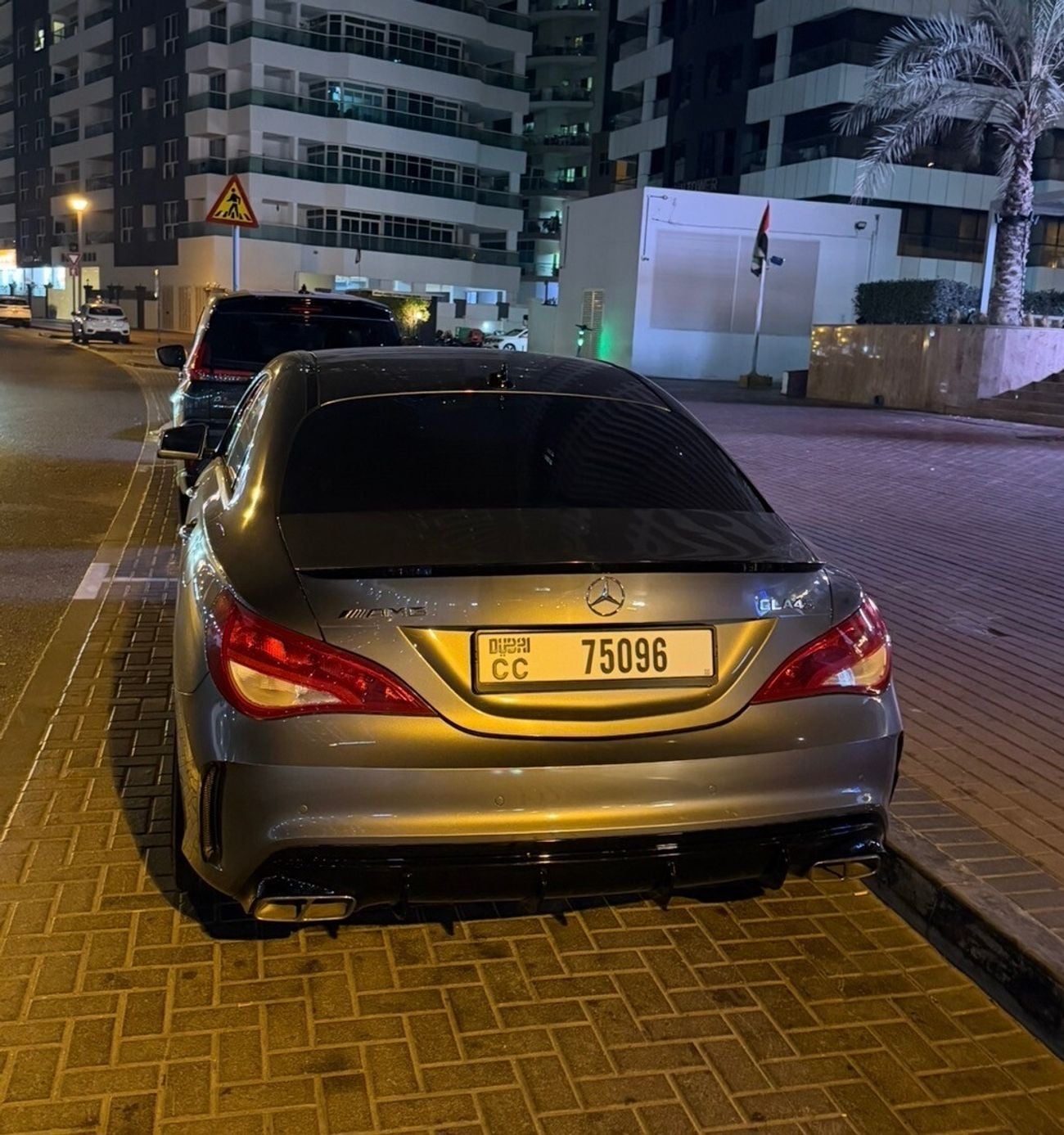 Mercedes Benz CLA250 STD
