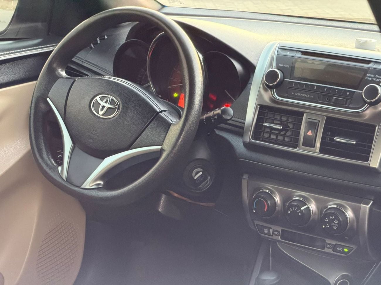 Toyota Yaris S
