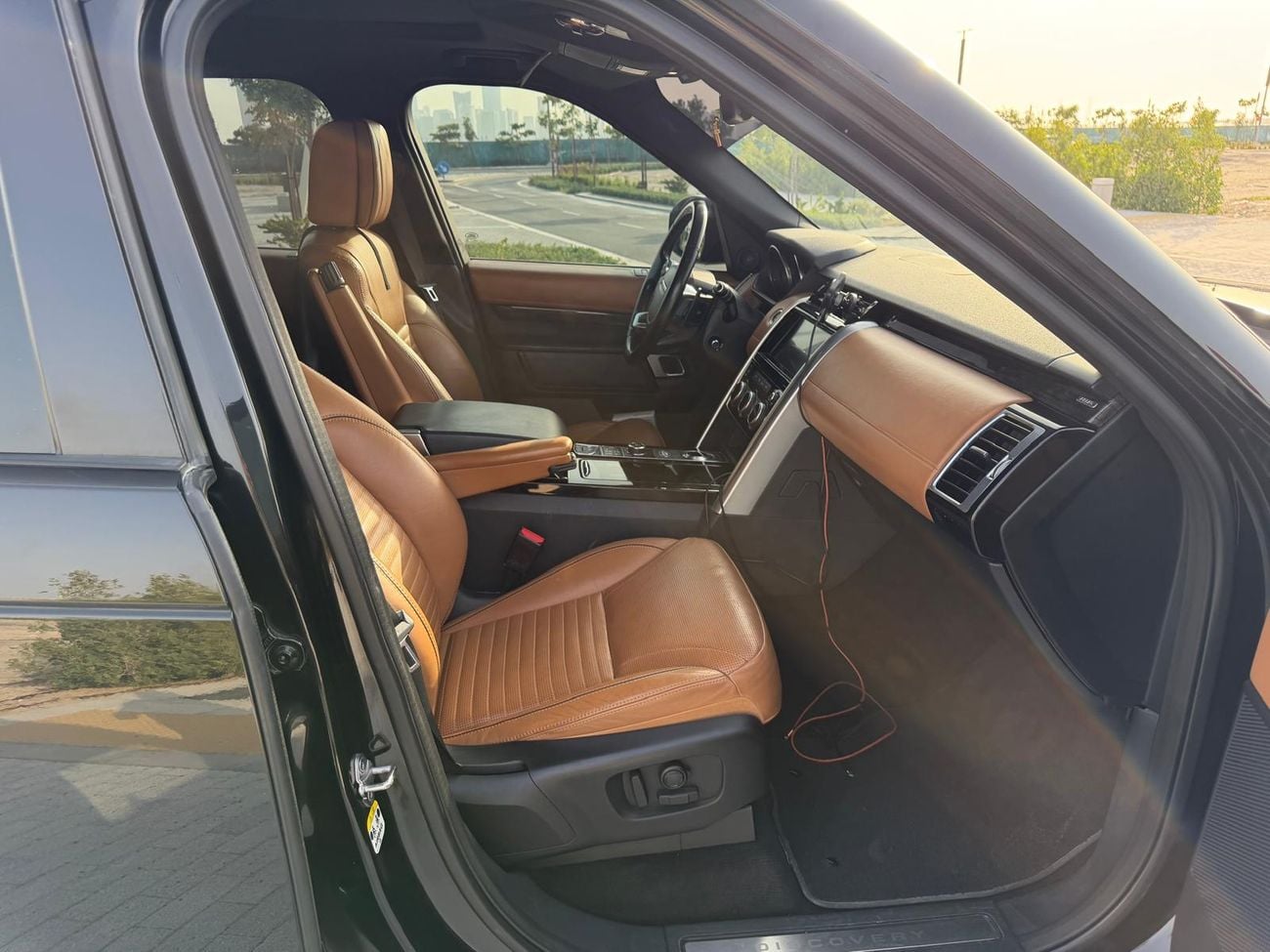 Land Rover Discovery HSE 3.0L