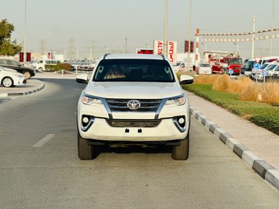 Toyota Fortuner EXR 2.7L (160 HP)