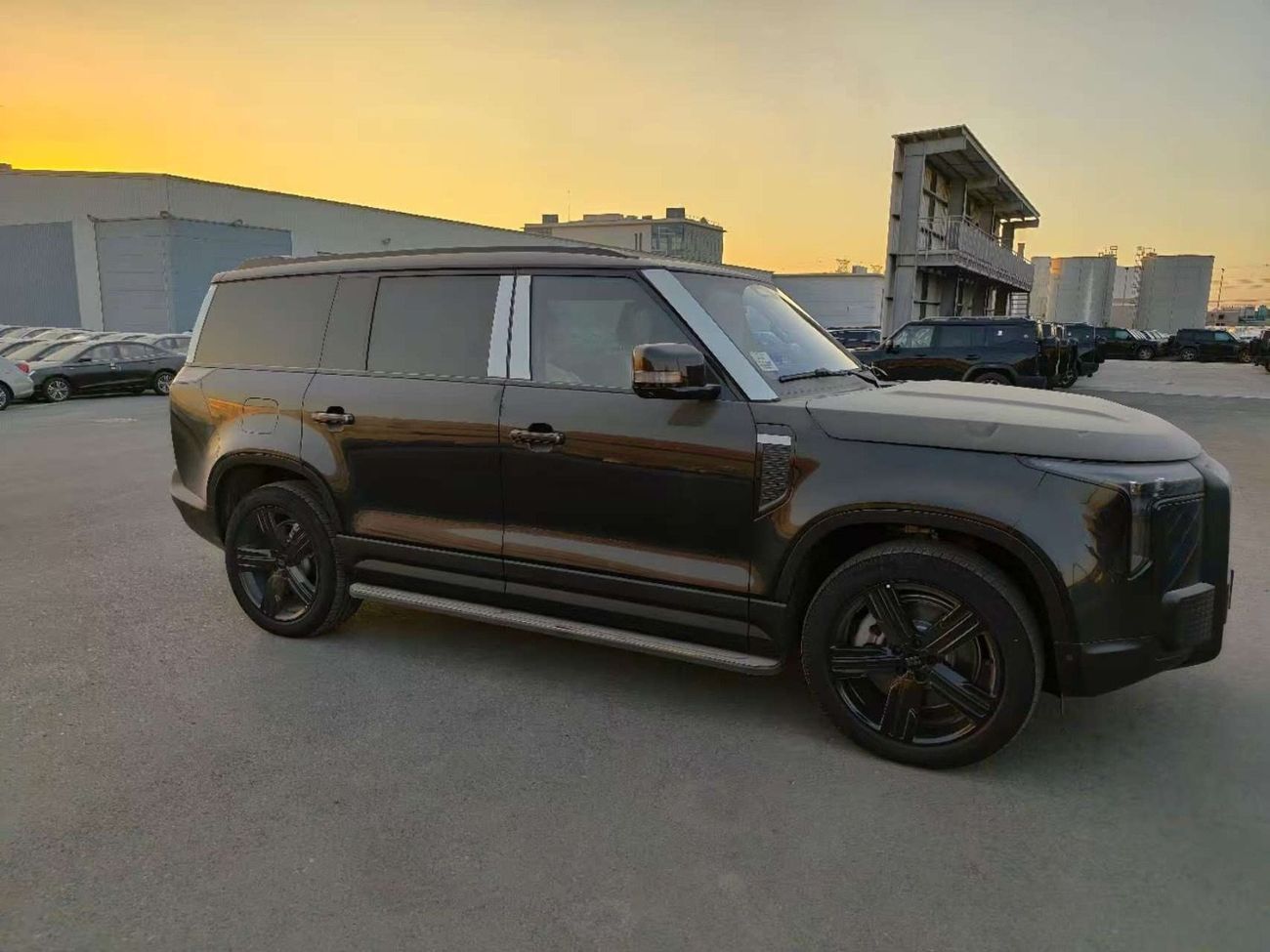 روكس 01 black- orange 6seater