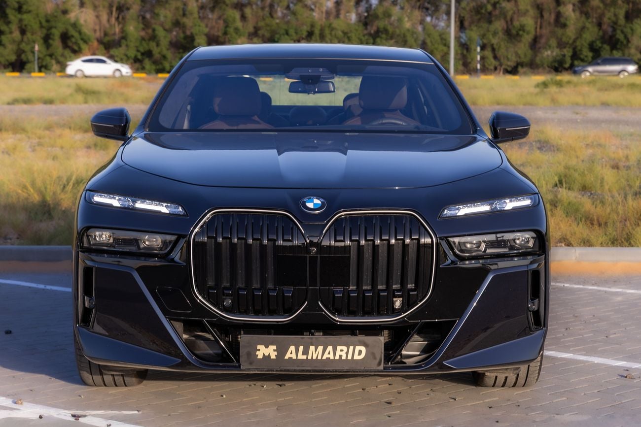 BMW 735i BMW 735i M Sport Individual – 2026 | GCC | 2 YEARS WARRANTY | Only 2,044 KM | AED 399,000