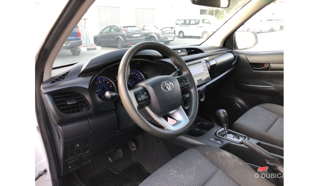 Toyota Hilux GLX GCC full automatic