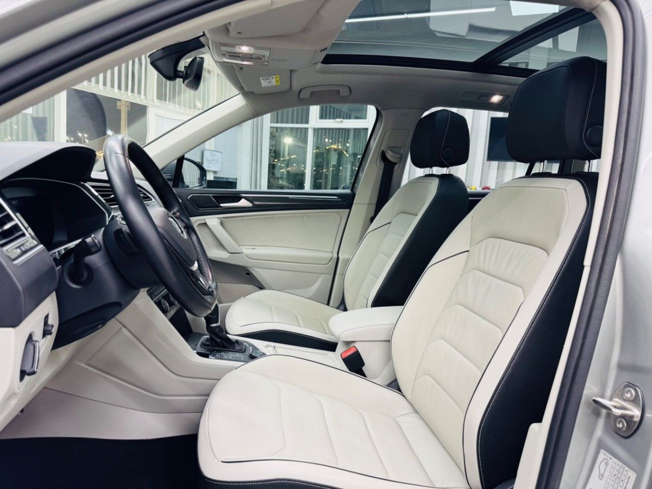 فولكس واجن تيجوان SEL 2.0L