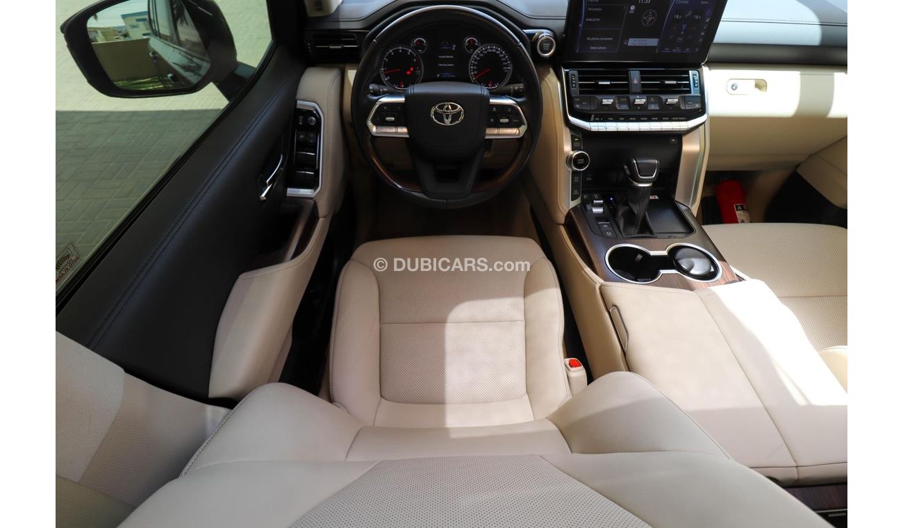 Toyota Land Cruiser J300