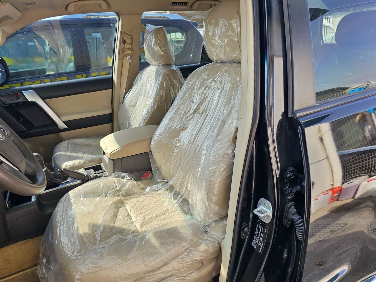Toyota Prado TXL LHD 2.8L 1GD-FTV Diesel Engine Original Black Color cylinder Automatic Gear 4WD 7 Seats 5 Doors