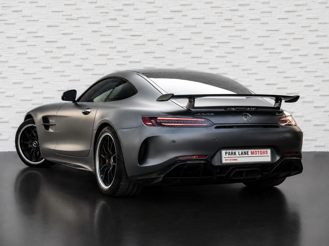 مرسيدس بنز AMG GT R Mercedes-Benz AMG GT R 2021 مواصفات خليجية