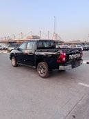 Toyota Hilux SR5 (NON GCC)