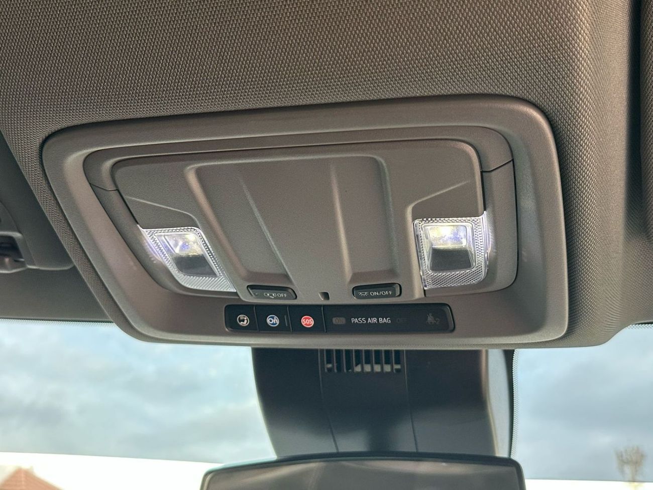 Chevrolet Silverado 1500 CREW CAB | 4WD | TURBO | CUSTOM | 2.7L I-4 DI, DOHC, VVT 310HP