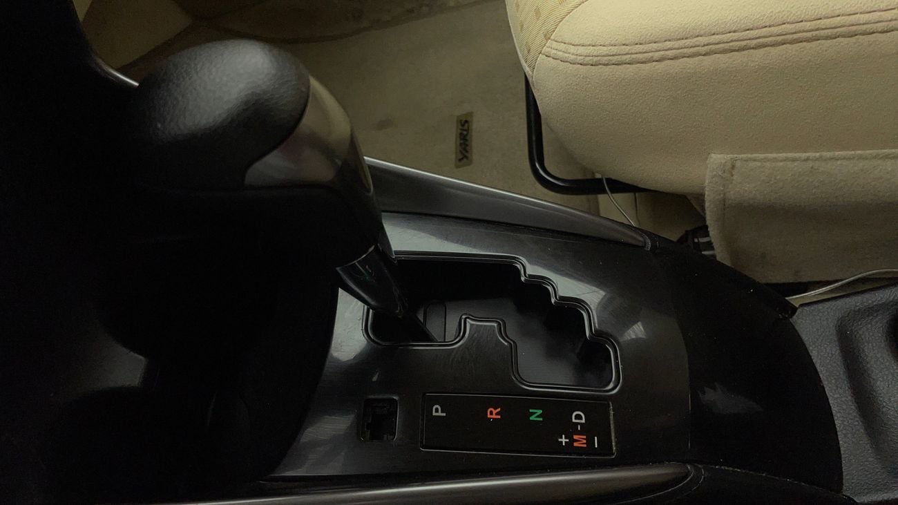 تويوتا يارس SE 1.5 | بدون دفعة مقدمة | اختبار القيادة في المنزل