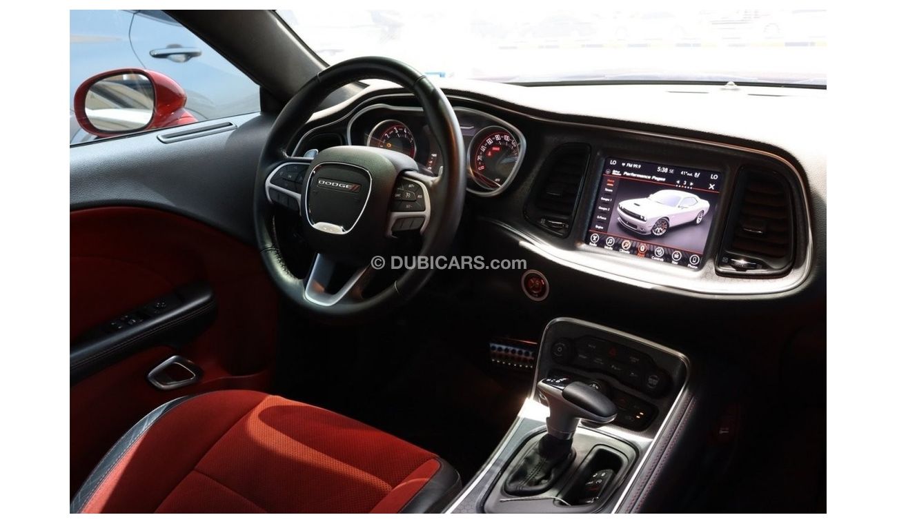 Dodge Challenger Dodge Challenger SRT 392