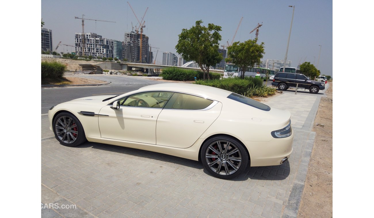 Aston Martin Rapide